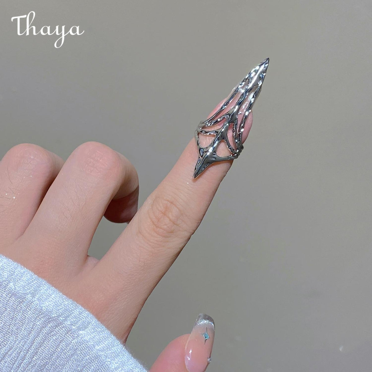 Thaya Minimalist Fingertip Decoration Geometric Nail Ring Set