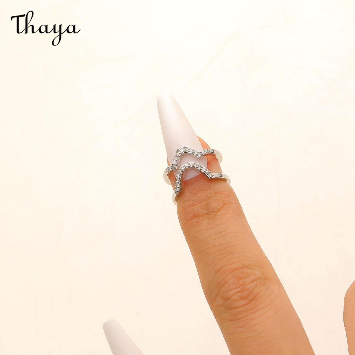 Thaya Elegant Multi-Piece Detachable Art Nail Ring