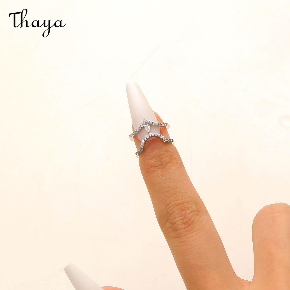 Thaya Elegant Multi-Piece Detachable Art Nail Ring