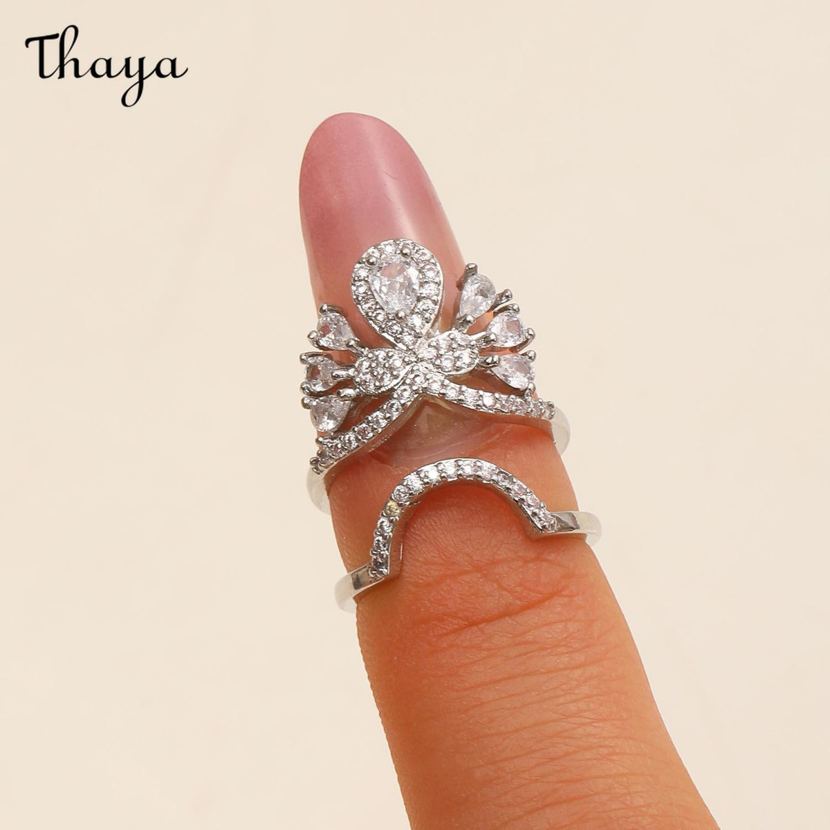 Thaya Stylish Detachable  Crystal Rhinestone Fingertip Art Nail Ring