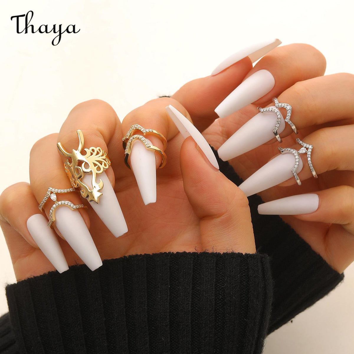 Thaya Elegant Multi-Piece Detachable Art Nail Ring