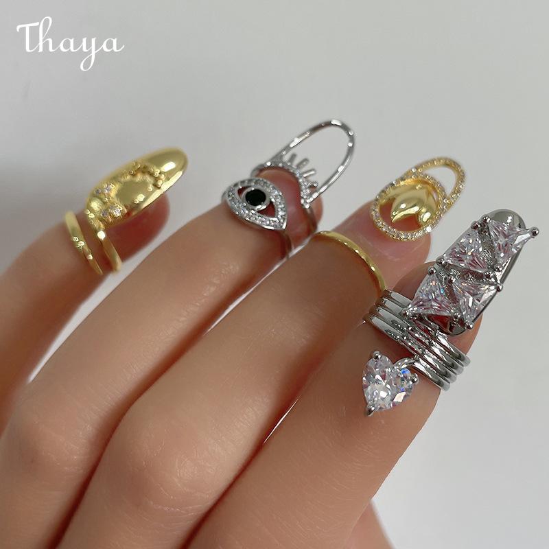 Thaya Fashionable Artistic Statement Nail Rings