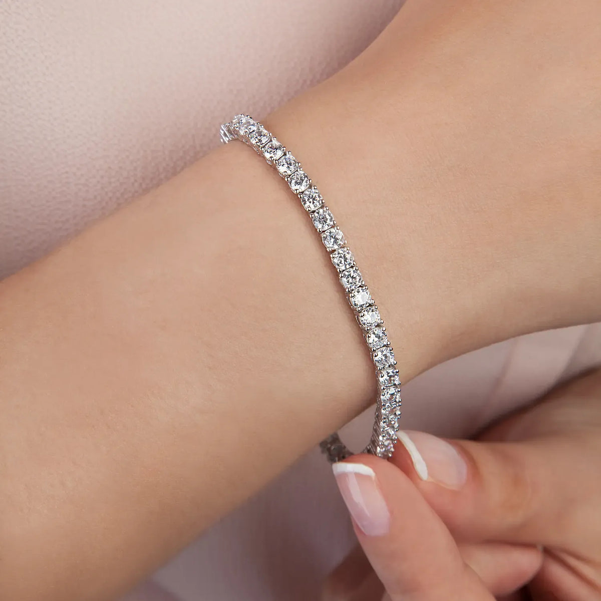 14K Gold Plated 3mm Cubic Zirconia Classic Tennis Bracelet - Hypoallergenic Gold Bracelets for Women - Size 6.5-7.5 Inch - Simulated Diamond Tennis Bracelets